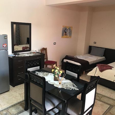 Maison Centre Shkoder Bagian luar foto