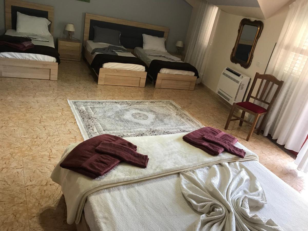 Maison Centre Shkoder Bagian luar foto